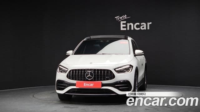 Mercedes-Benz GLA-Class 2022 — ფოტო 3/20