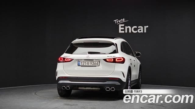 Mercedes-Benz GLA-Class 2022 — ფოტო 4/20