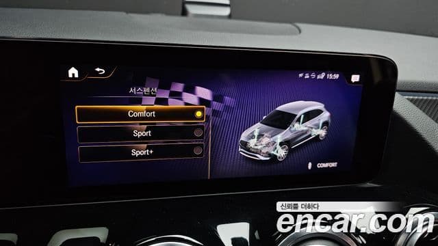 Mercedes-Benz GLA-Class 2022 — ფოტო 18/20