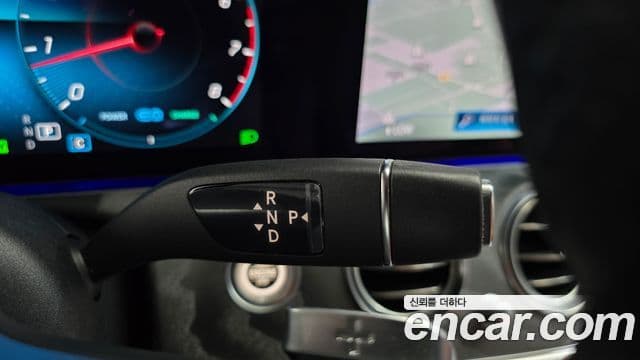 Mercedes-Benz E-Class 2021 — Şəkil 9/20