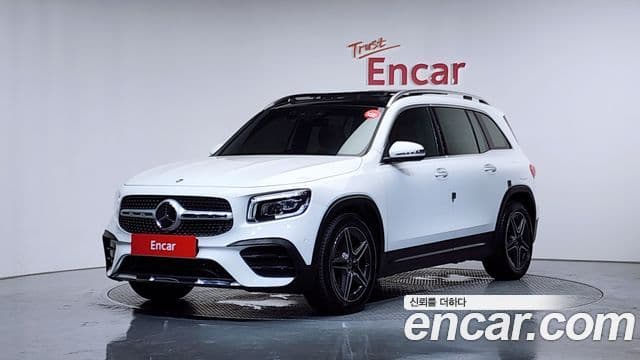 Mercedes-Benz GLB-Class 2023 — ფოტო 1/20