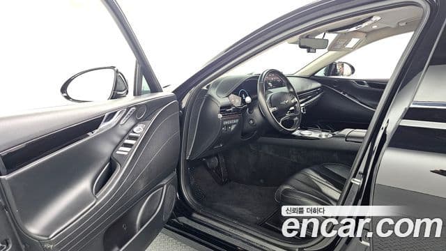Genesis Electrified G80 2022 — Şəkil 10/20