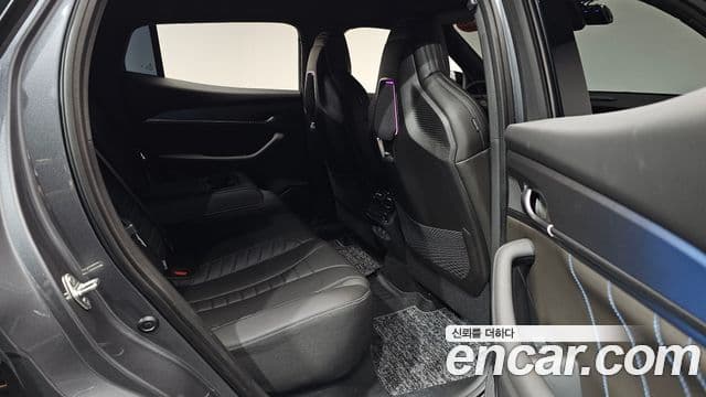 Renault Samsung Filante 2026 — Photo 11/39
