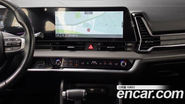Kia Sportage 2023 — ფოტო 14/20