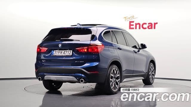BMW X1 2022 — Şəkil 2/20