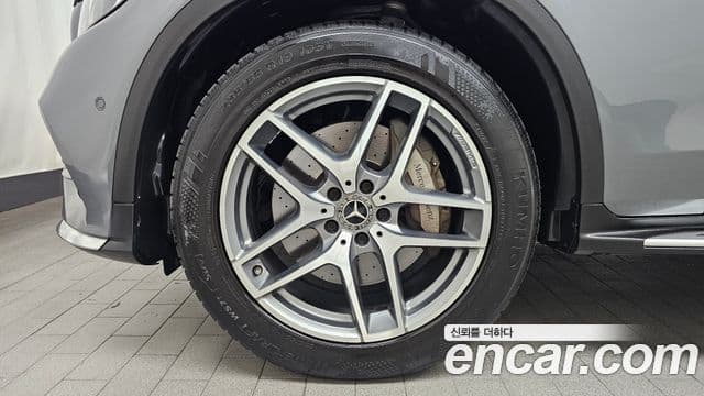 Mercedes-Benz GLC-Class 2018 — ფოტო 5/20