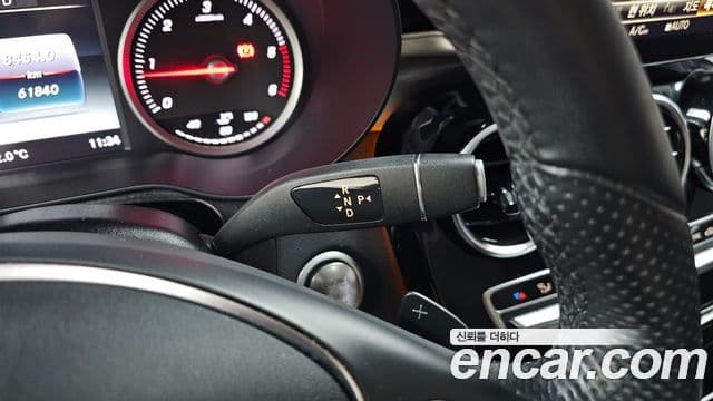 Mercedes-Benz GLC-Class 2018 — ფოტო 9/20