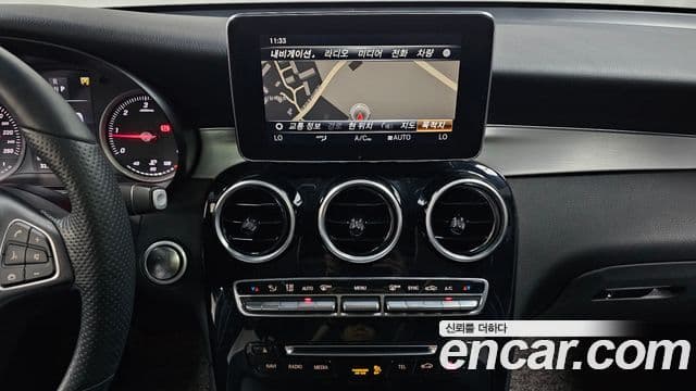 Mercedes-Benz GLC-Class 2018 — ფოტო 12/20