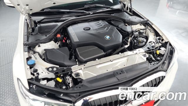 BMW 3 Series 2021 — фото 6 из 20