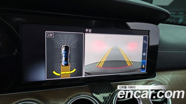 Mercedes-Benz E-Class 2019 — ფოტო 15/20