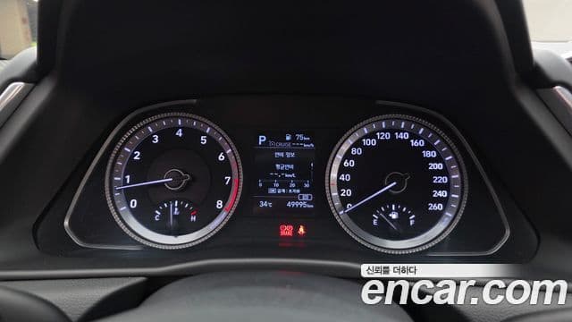 Hyundai Sonata 2020 — Фото 8/20