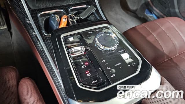 BMW 7 Series 2025 — ფოტო 9/20