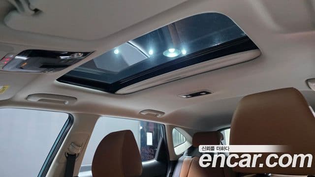 Kia Seltos 2022 — Şəkil 18/20