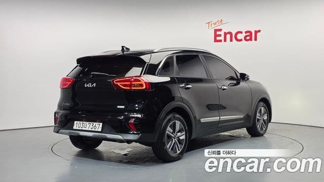 Kia Niro 2021 — Şəkil 2/20