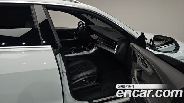Audi Q7 2021 — ფოტო 11/20
