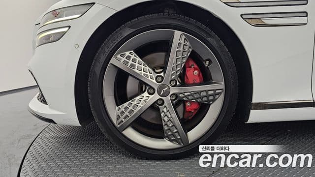 Genesis G80 2023 — Şəkil 20/32
