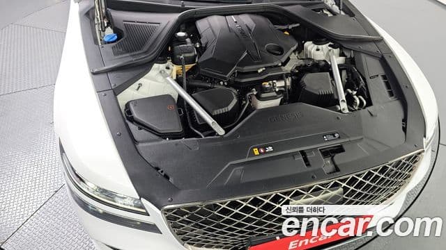 Genesis G80 2023 — Şəkil 29/32