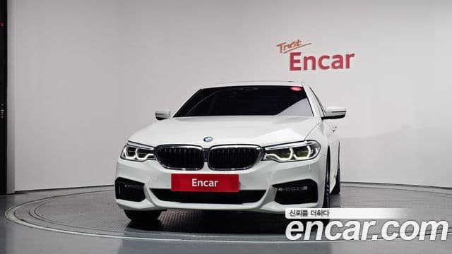 BMW 5 Series 2018 — фото 3 из 20