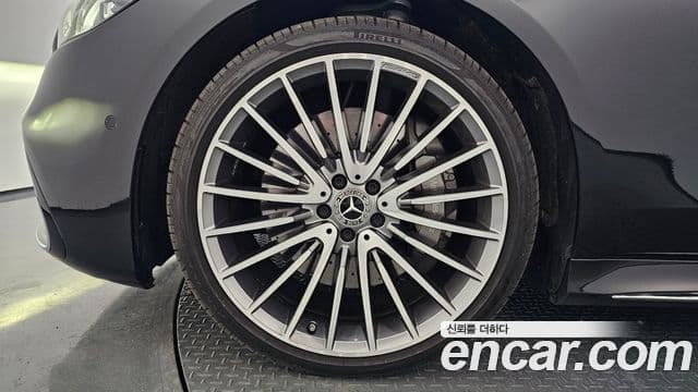 Mercedes-Benz S-Class 2024 — фото 5 из 20