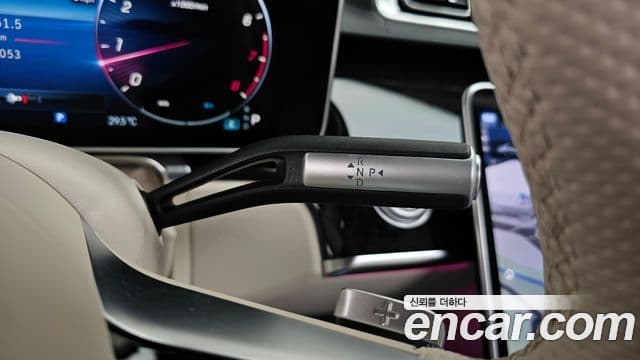 Mercedes-Benz S-Class 2024 — фото 9 из 20