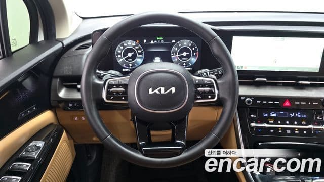 Kia Carnival 2022 — ფოტო 12/20