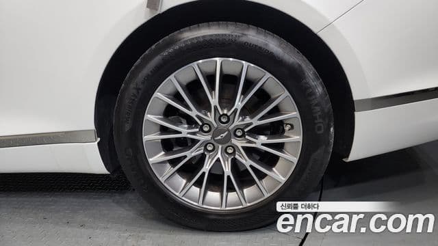 Genesis G80 2020 — ფოტო 22/35