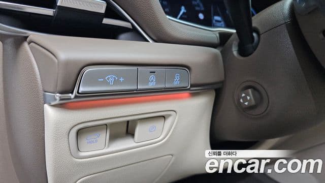 Genesis GV80 2023 — фото 14 из 20