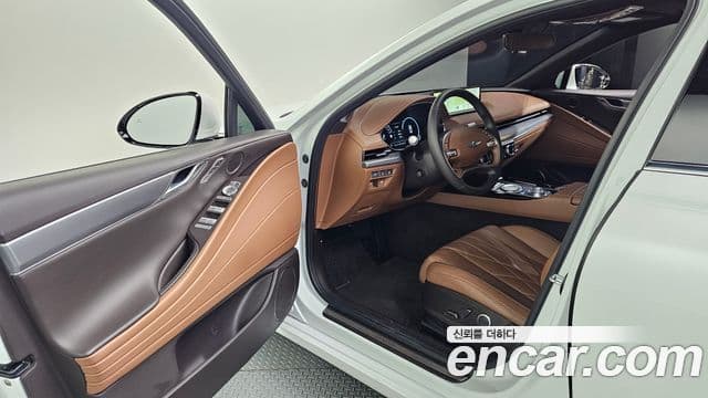 Genesis Electrified G80 2022 — ფოტო 10/20