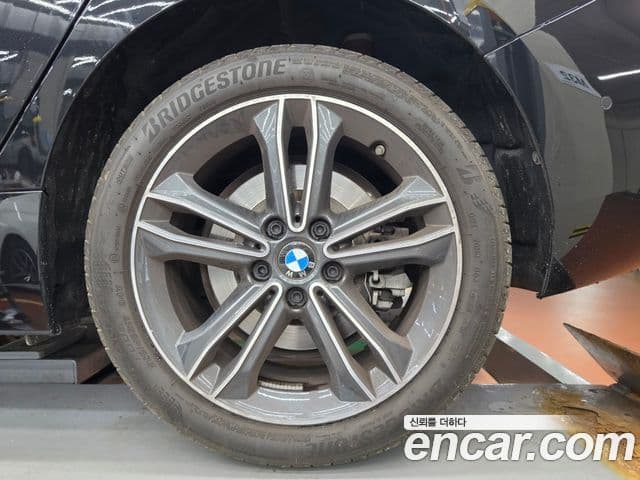 BMW 1 Series 2024 — ფოტო 4/7