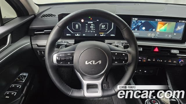 Kia K5 2025 — ფოტო 12/20