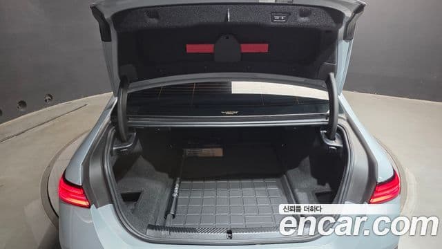 BMW 5 Series 2024 — Photo 25/30