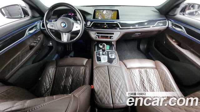 BMW 7 Series 2021 — Фото 7/20