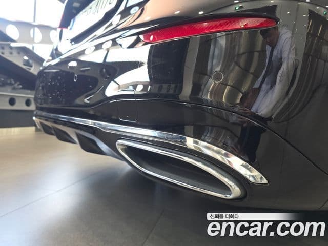 Mercedes-Benz S-Class 2021 — ფოტო 16/20