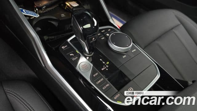BMW 3 Series 2020 — ფოტო 9/20