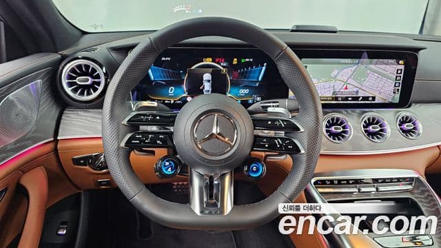 Mercedes-Benz AMG GT 2023 — ფოტო 13/20