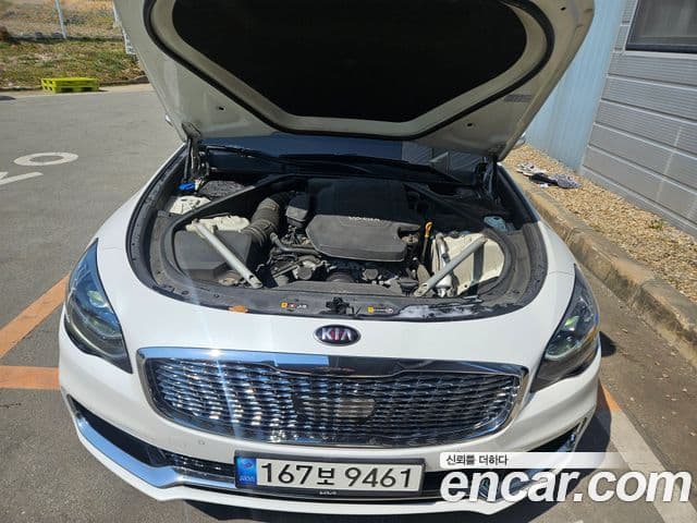 Kia The K9 2020 — ფოტო 4/8