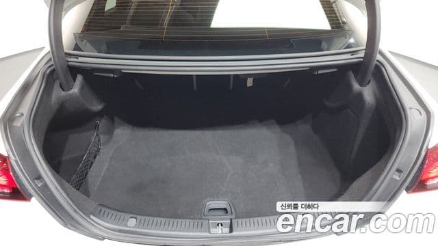 Mercedes-Benz E-Class 2020 — Şəkil 19/20