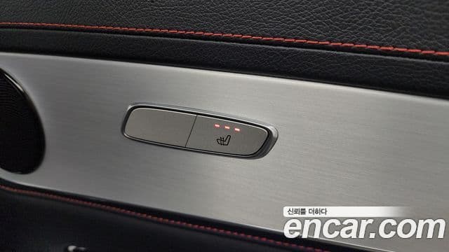 Mercedes-Benz GLC-Class 2022 — ფოტო 31/34