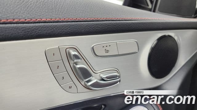 Mercedes-Benz GLC-Class 2022 — ფოტო 18/34