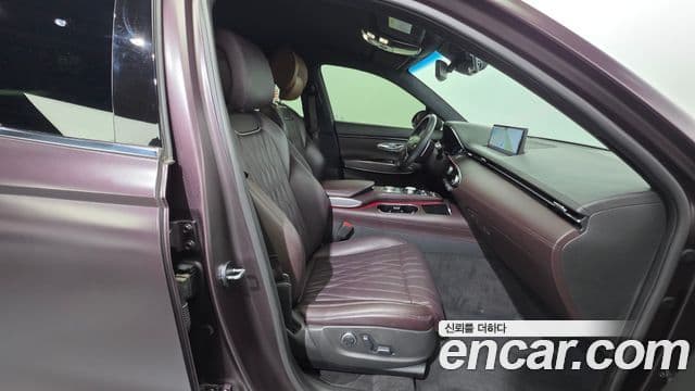 Genesis GV70 2021 — фото 12 из 20