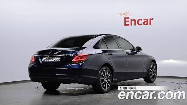 Mercedes-Benz C-Class 2019 — Şəkil 6/20