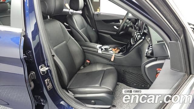 Mercedes-Benz C-Class 2019 — Şəkil 11/20