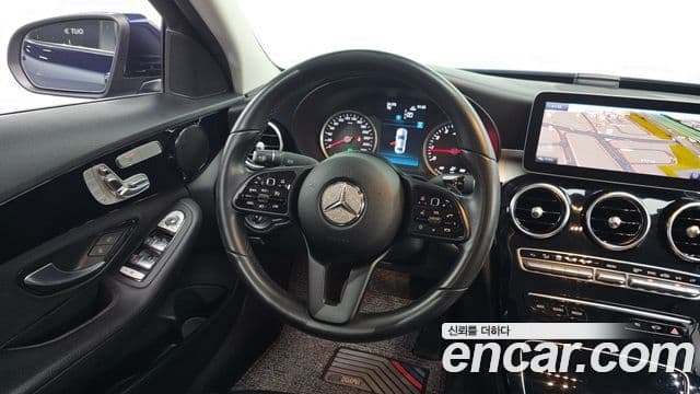 Mercedes-Benz C-Class 2019 — Şəkil 12/20