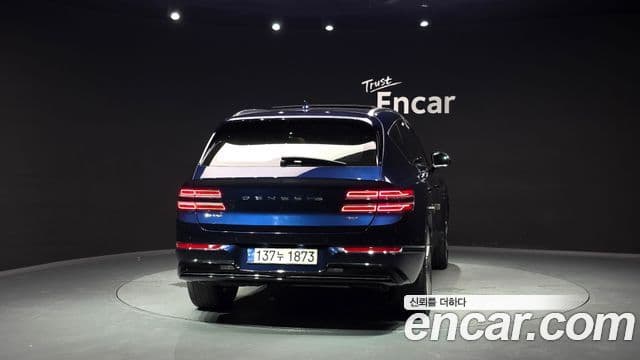 Genesis GV80 2021 — ფოტო 3/39