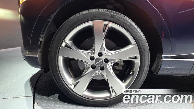 Genesis GV80 2021 — ფოტო 16/39