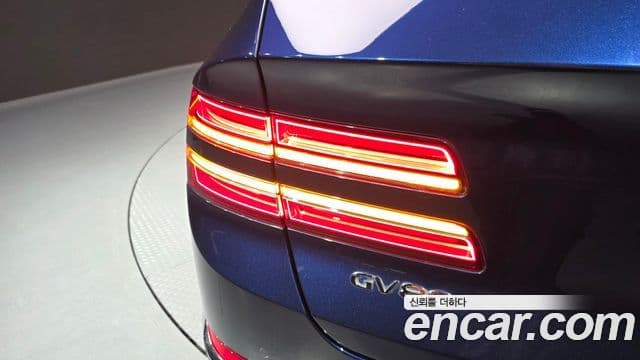 Genesis GV80 2021 — ფოტო 9/39