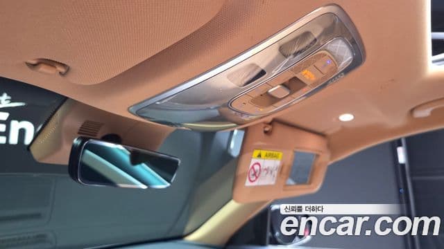 Genesis GV80 2021 — ფოტო 35/39