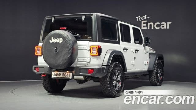 Jeep Wrangler 2020 — ფოტო 2/20