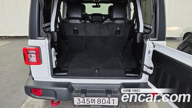 Jeep Wrangler 2020 — фото 20 из 20