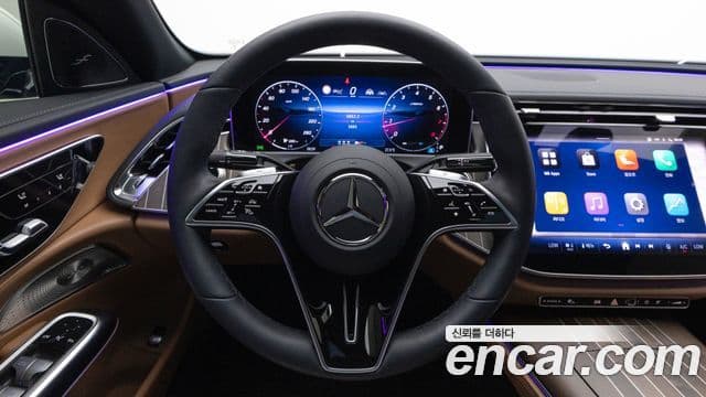 Mercedes-Benz E-Class 2026 — Фото 19/19